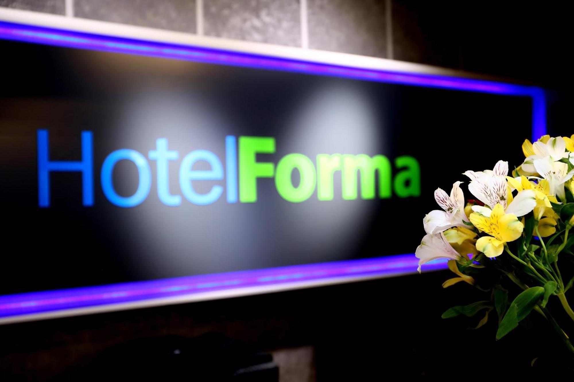 Hotel Forma Piła Esterno foto
