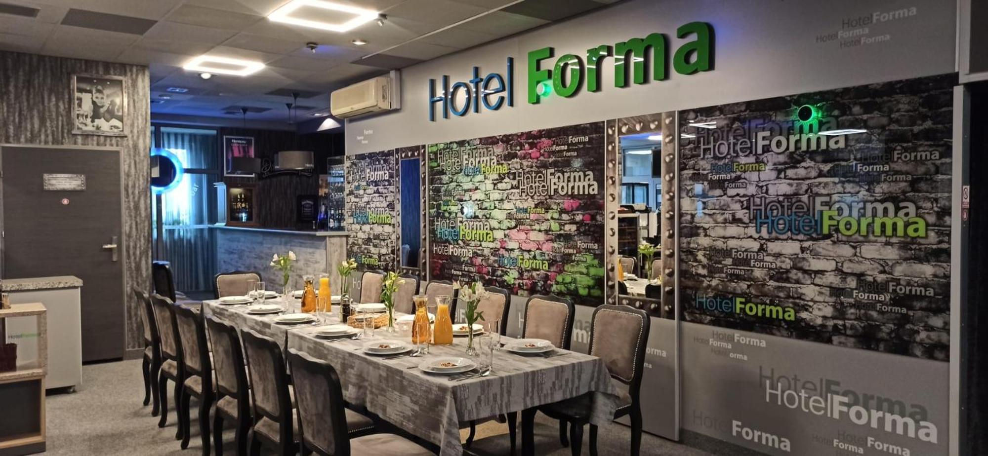 Hotel Forma Piła Esterno foto