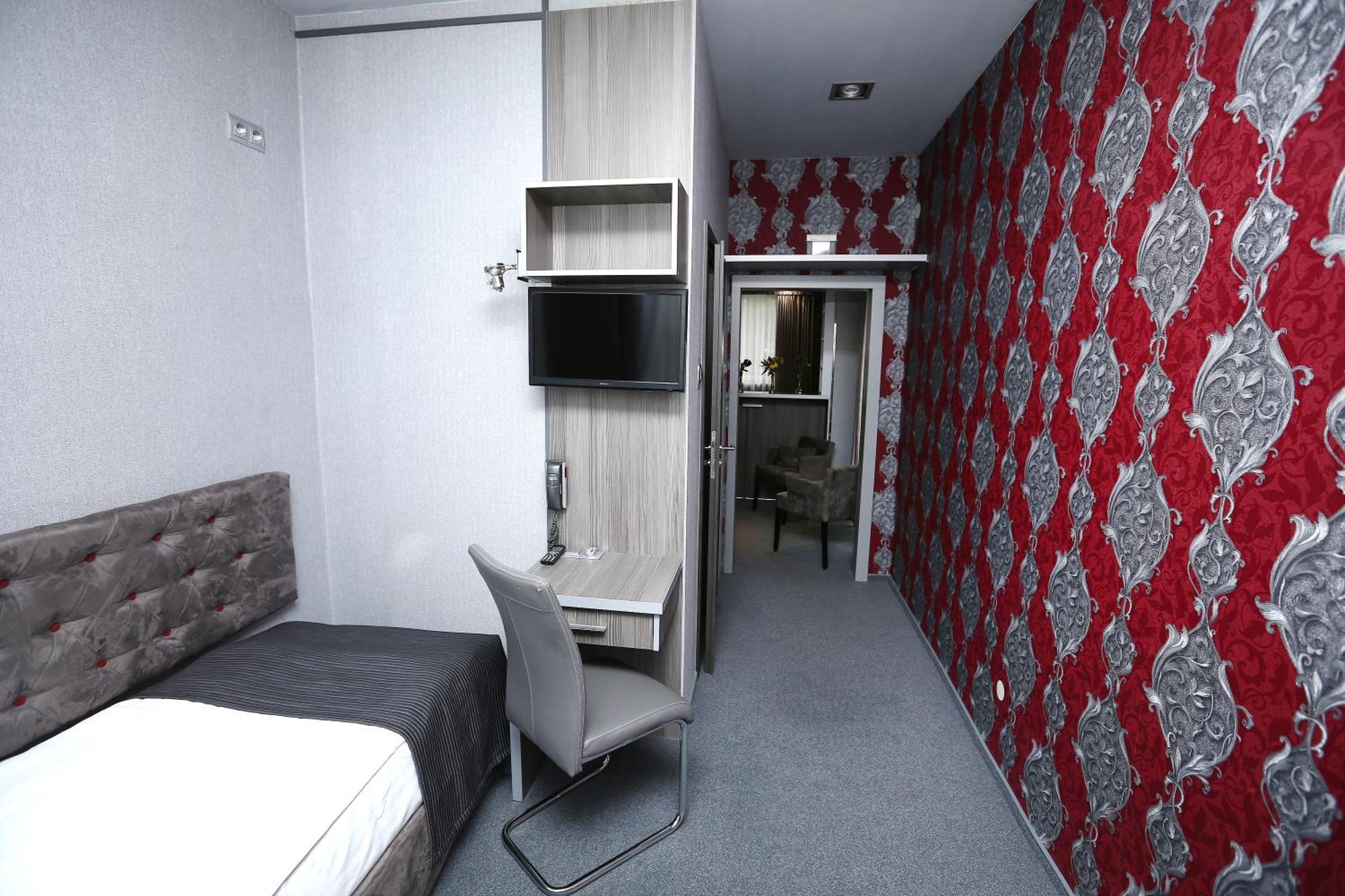 Hotel Forma Piła Esterno foto